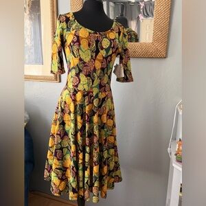 NWT!! 💚💛 LuLaRoe Multicolor Paisley Midi Dress
